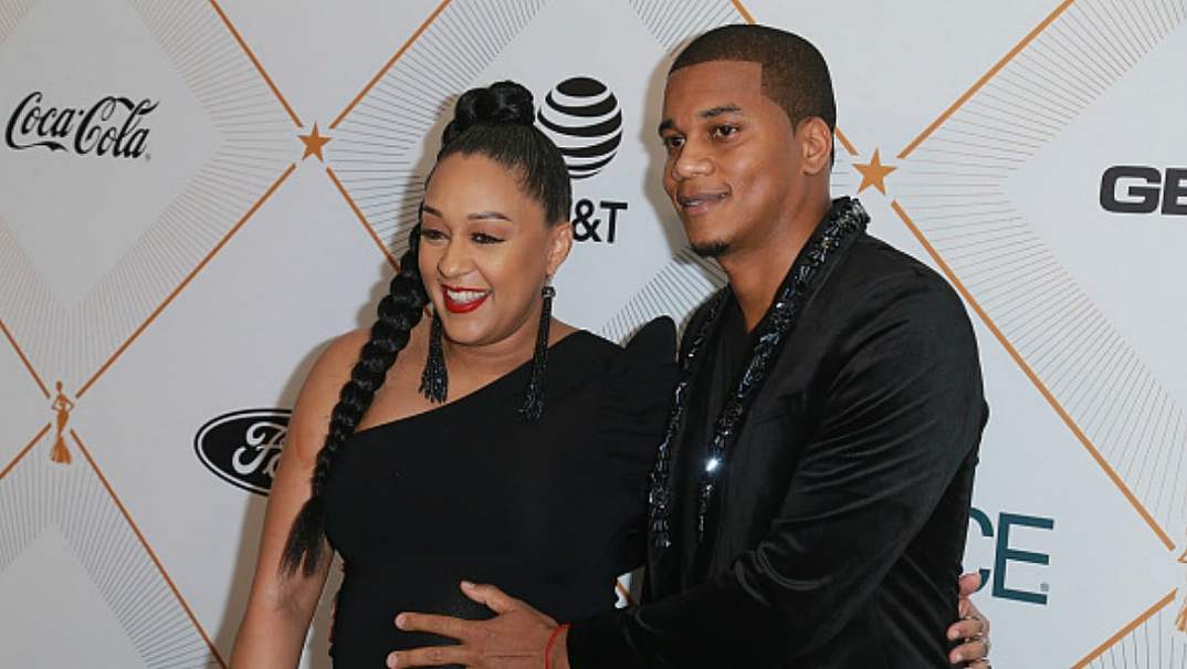 Tia Mowry Hardrict thegrio.com