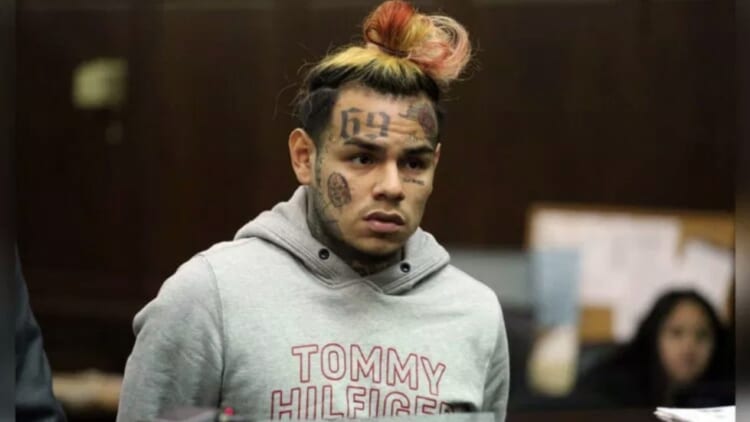 Rapper Tekashi 6ix9ine Released From Nyc Jail On Bail After Gang Threats Thegrio