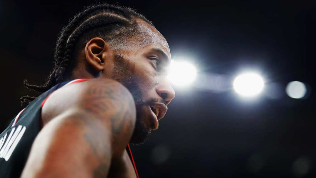 BOSTON, MA - NOVEMBER 16: Kawhi Leonard #2 of the Toronto Raptors looks on during the first half against the Boston Celtics at TD Garden on November 16, 2018 in Boston, Massachusetts. (Photo by Tim Bradbury/Getty Images)