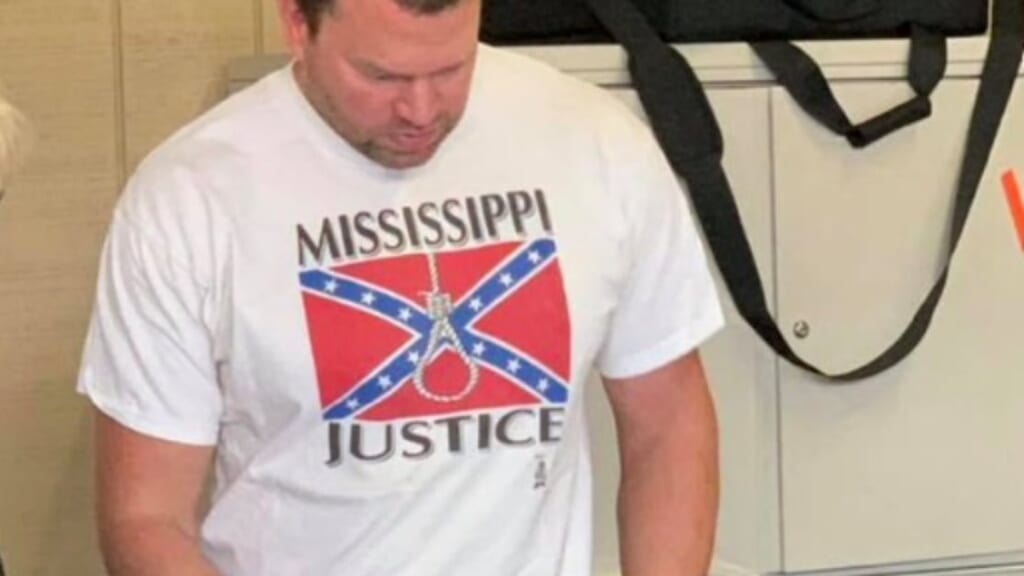 Mississippi man wearing racist t-shirt thegrio.com