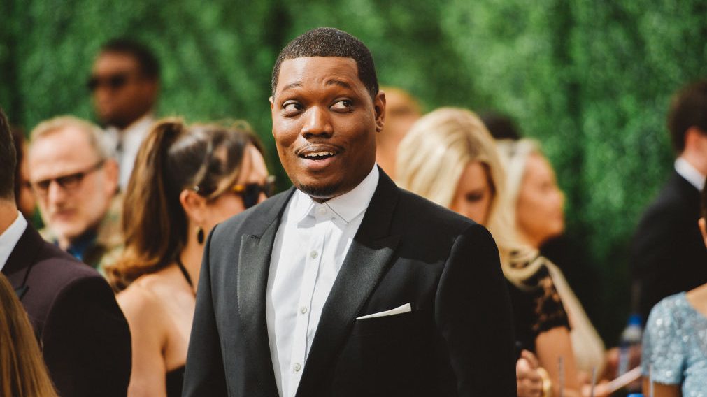 Michael Che thegrio.com