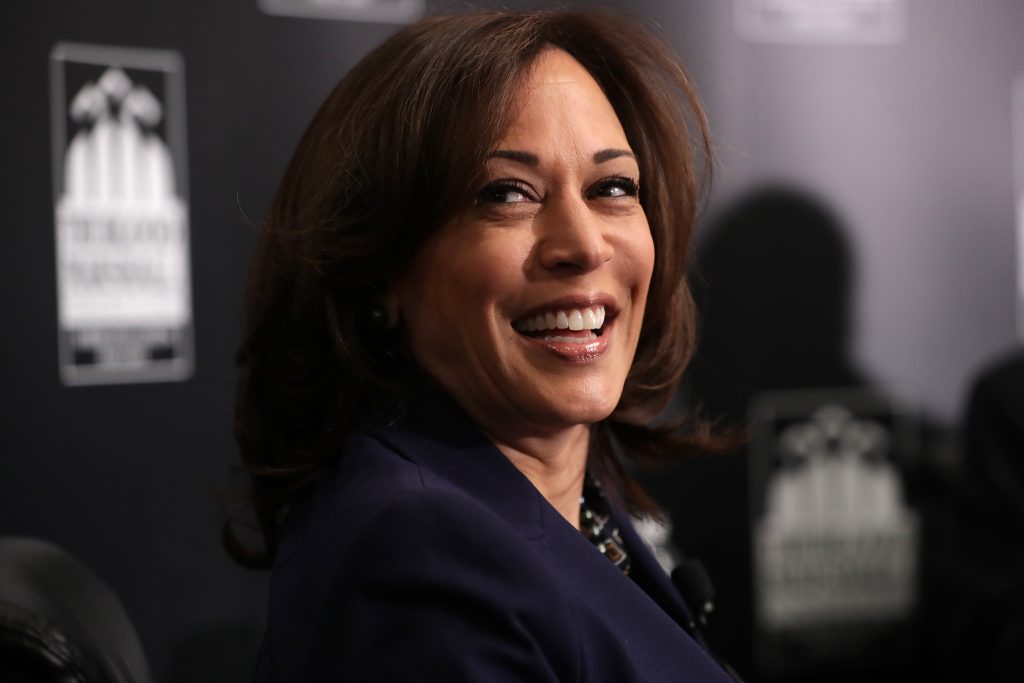 Kamala Harris called out for lying about listening to ...
