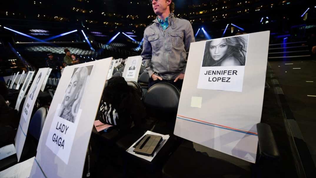 Jennifer Lopez Grammy's thegrio.com