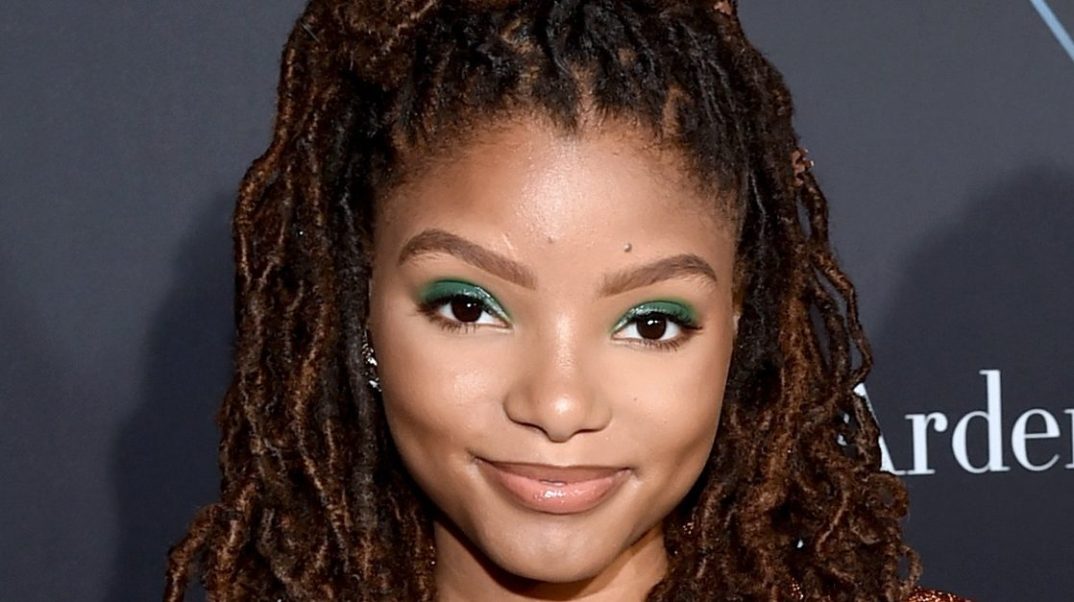 Original Voice Of Ariel Shows Support For Halle Bailey Amid Little Mermaid Backlash Thegrio
