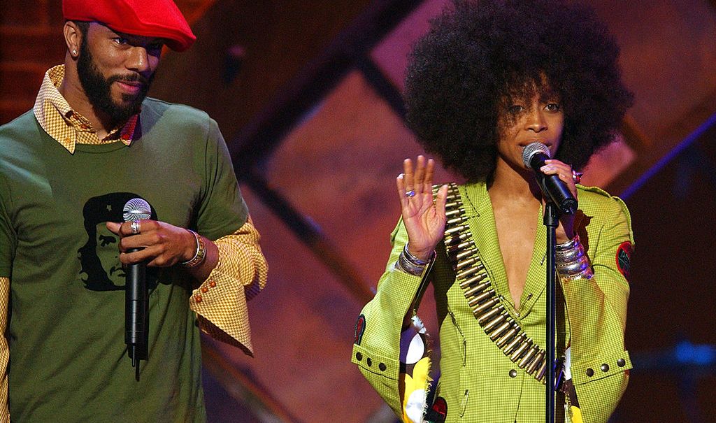 Common and Erykah Badu during 2003 Essence Awards - Show at The Kodak Theater in Los Angeles, California, United States. (Photo by M. Caulfield/WireImage for Essence Entertainment)