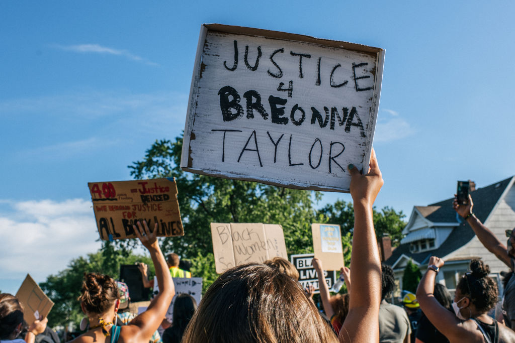 Protest Breonna Taylor charges thegrio.com
