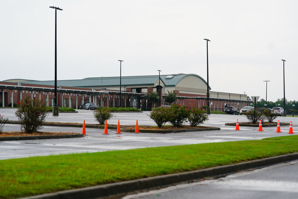 Over 1,000 students in school district under quarantine