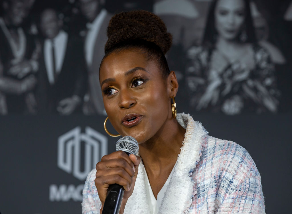 Issa Rae Jokes About Mannequin Sex On Insecure After Tv Clip Goes Viral