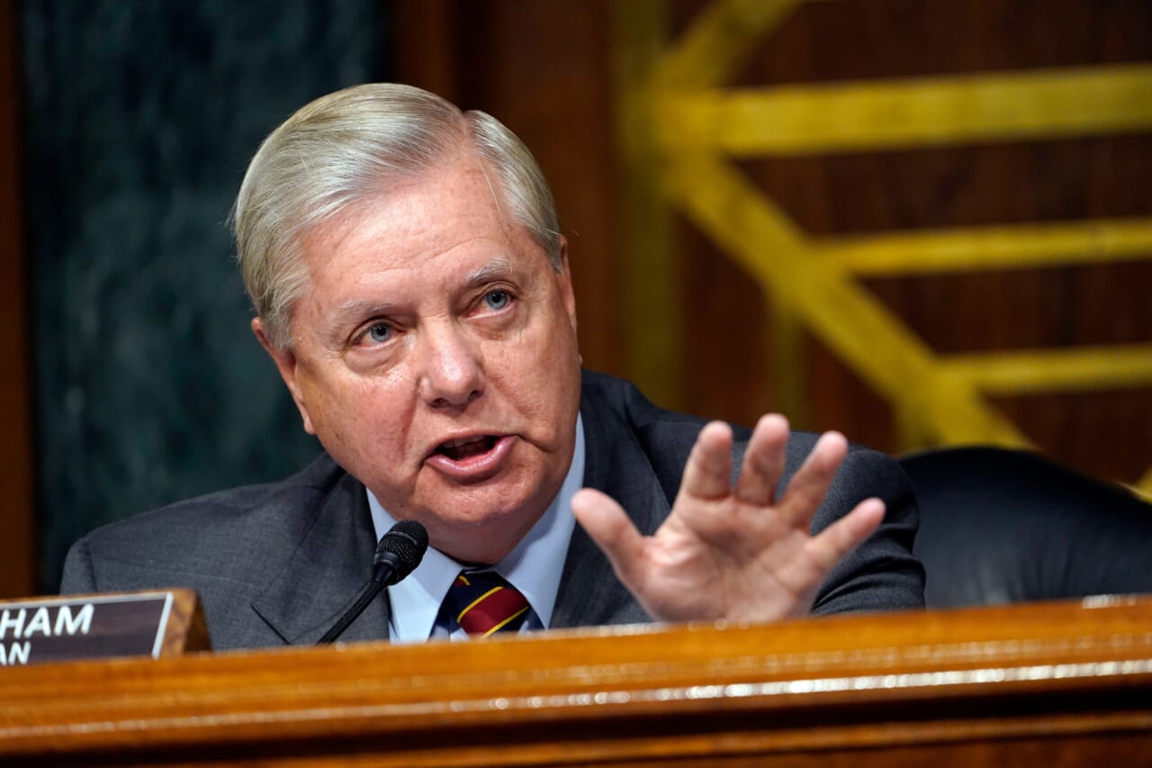 Lindsay Graham votes Georgia thegrio.com