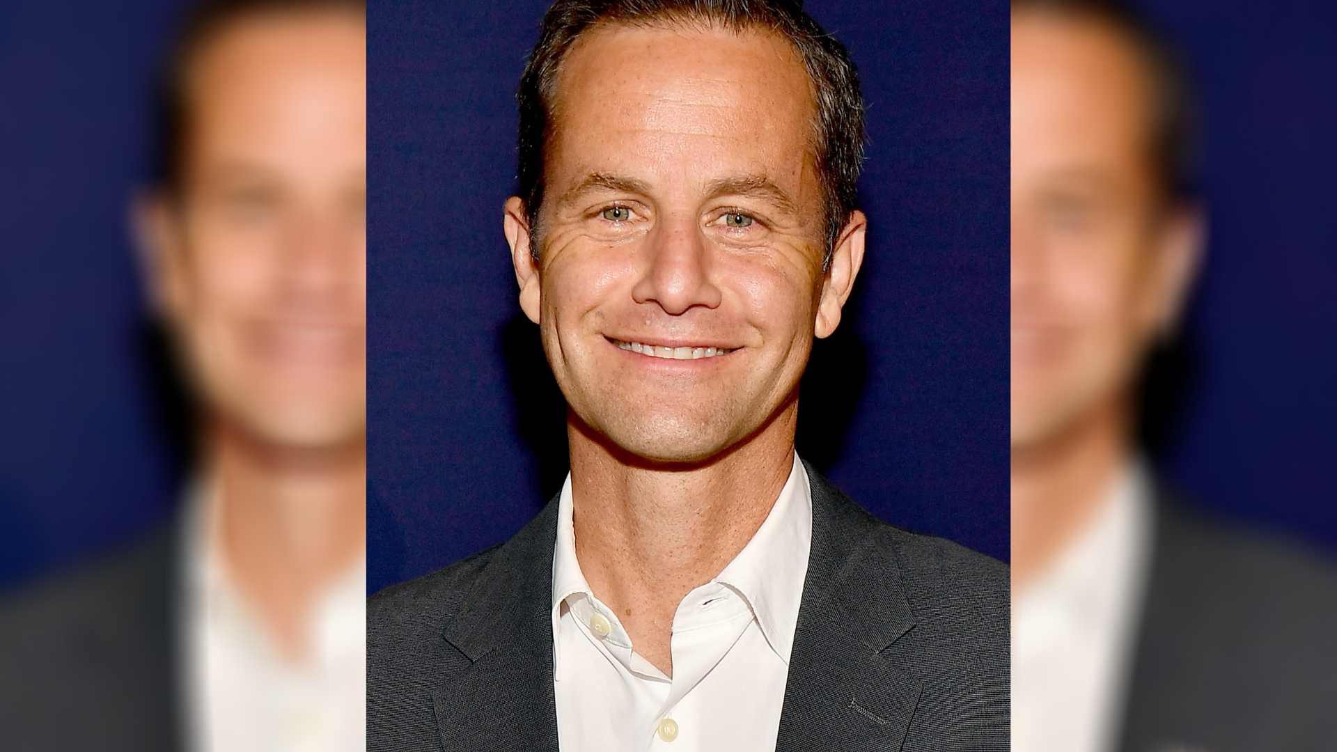 Kirk Cameron hosts maskless caroling event to protest stayathome order