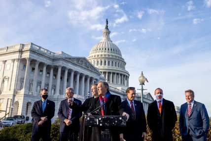 More Republican Congress members linked to extremist groups