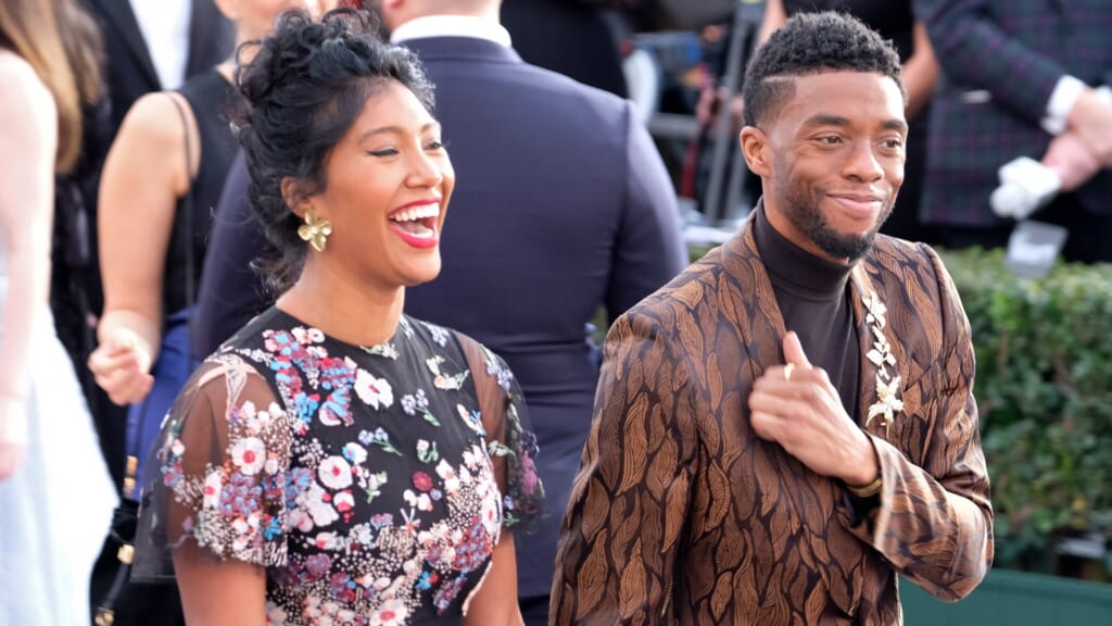 Chadwick Boseman’s wife tearfully accepts his Golden Globes award : TheGrio