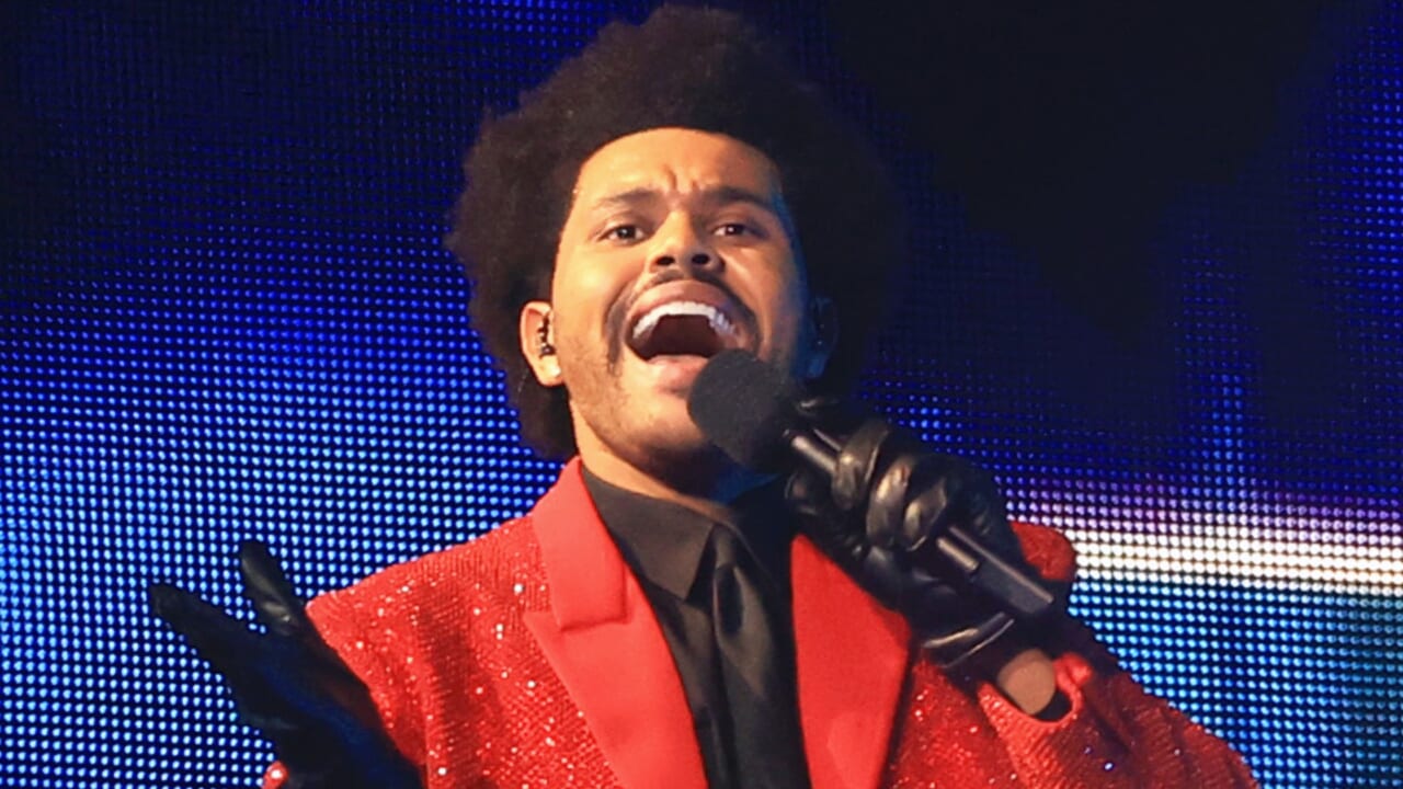 The Weeknd gives the internet its newest meme with Super Bowl show ...