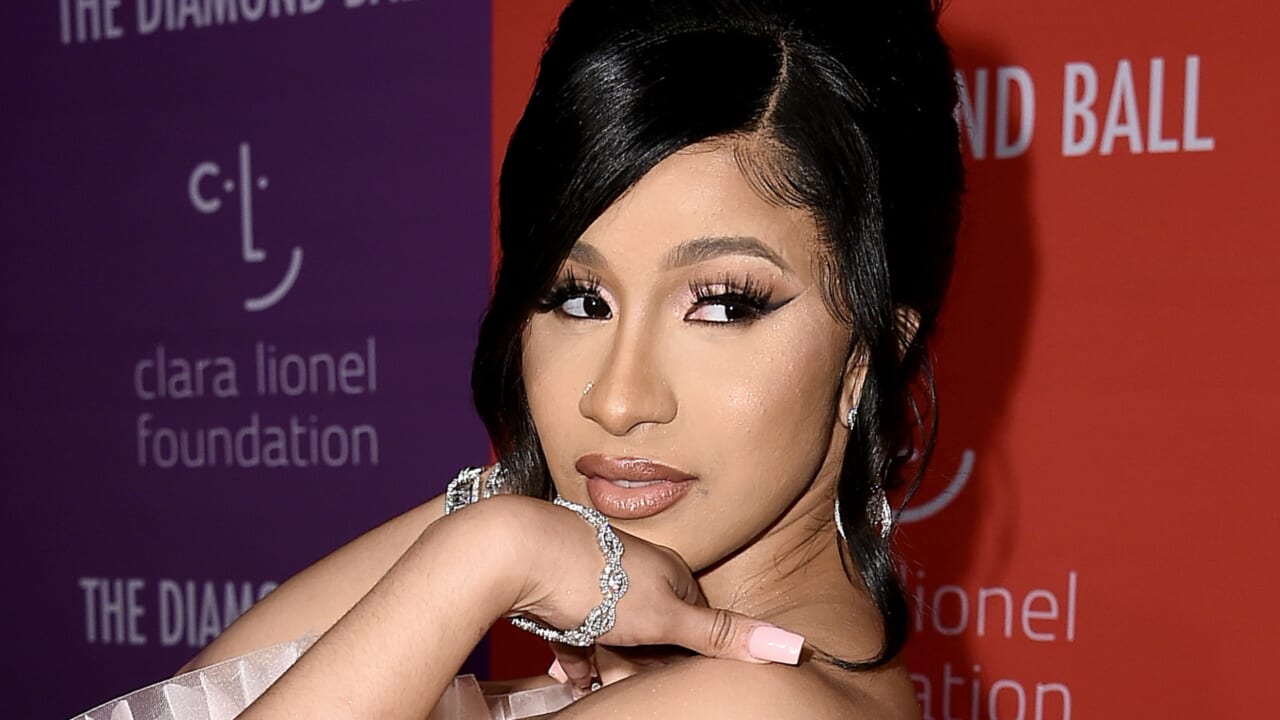 Cardi B's 'Bodak Yellow' First Song By Female Rapper To Go Diamond ...