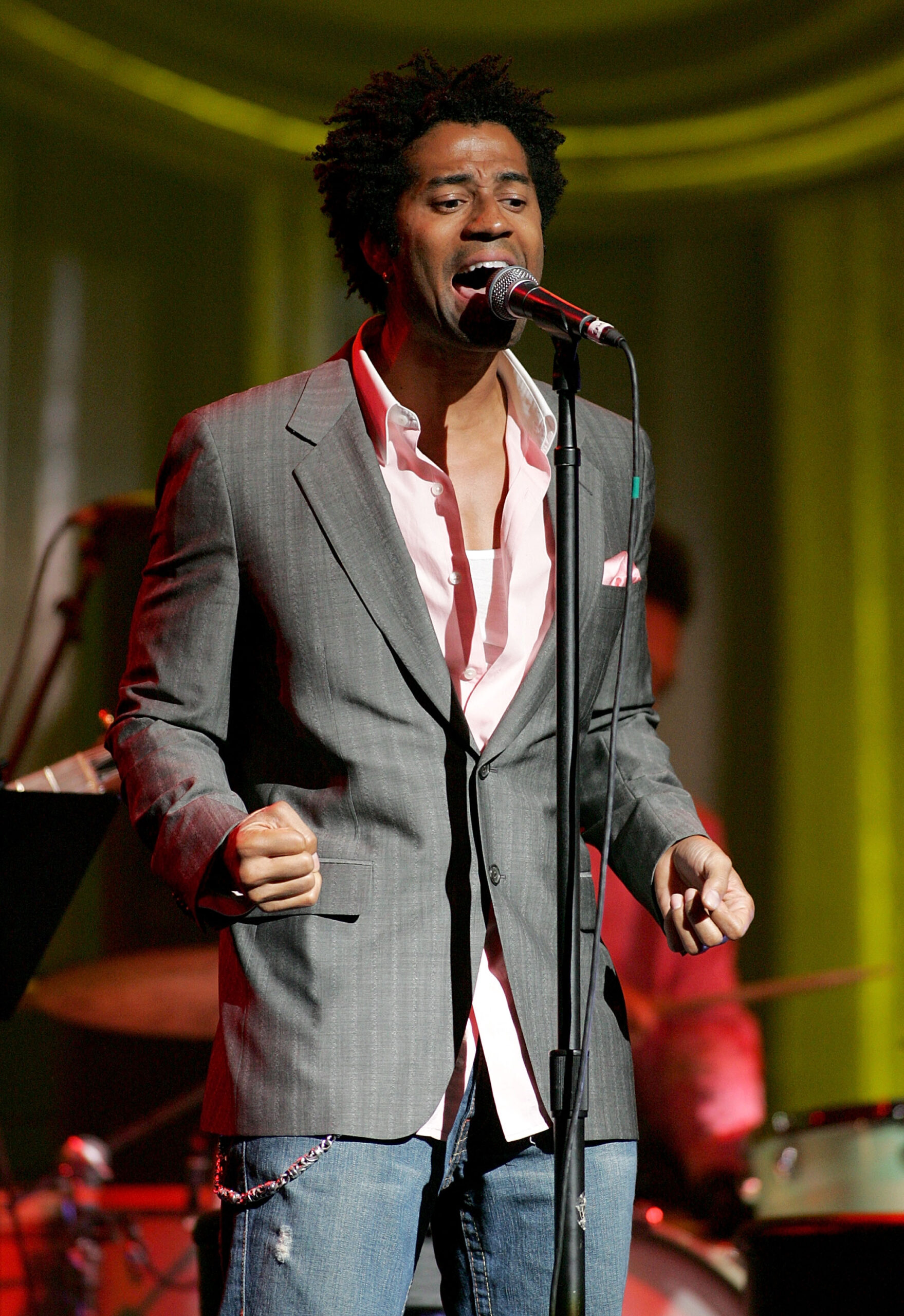 Eric Benét details life of struggle, loss in Allblk docuseries &lsquo;A