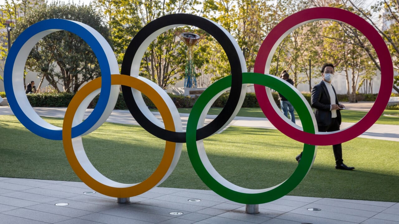 U.S. Olympic Committee to allow kneeling, BLM phrasing at trials - TheGrio