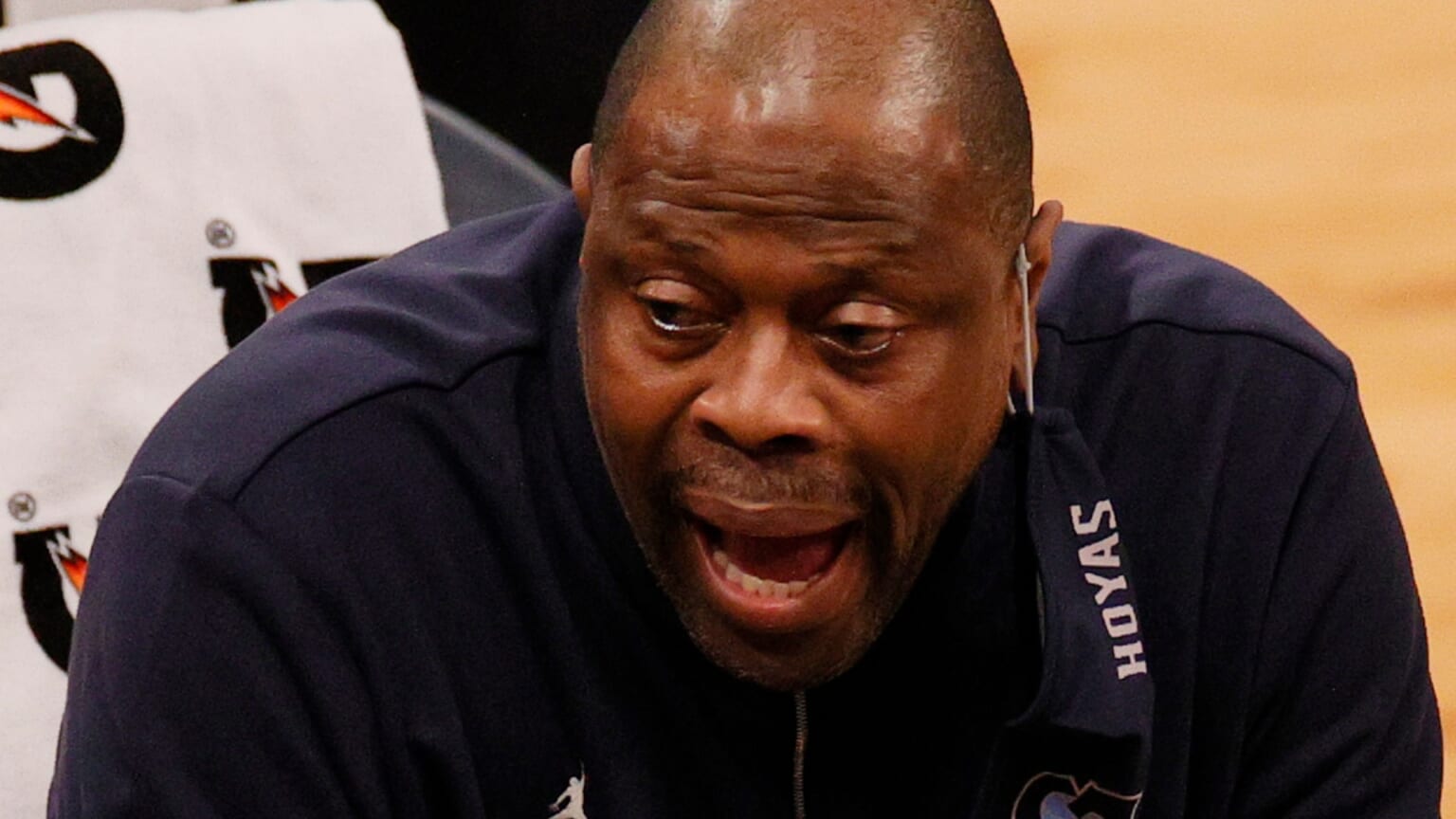 Patrick Ewing says everybody at MSG 'should know who the hell I am