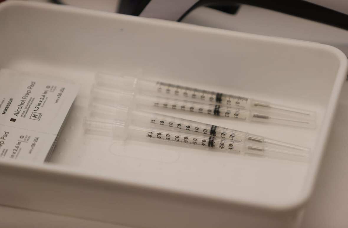Colleges In Miami-Dade County Set Up Vaccination Programs For Students
