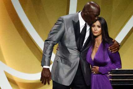 Vanessa Bryant accepts Kobe Bryant Hall of Fame induction: ‘You’re an all-time great’