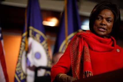 Val Demings for U.S. Senate in Florida? Yes, Ma’am.