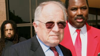 F. Lee Bailey, lawyer for O.J. Simpson, dies at 87