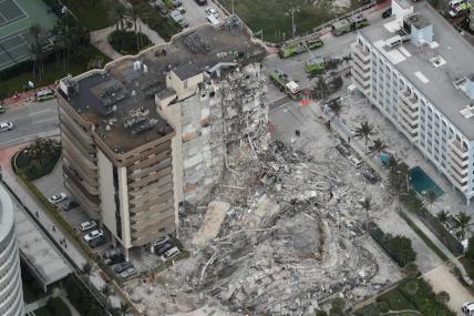 Wing of Miami-area condo collapses; many feared dead
