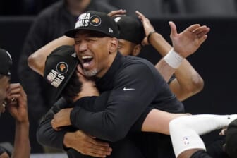 Williams, Paul emotional after Phoenix reaches NBA Finals
