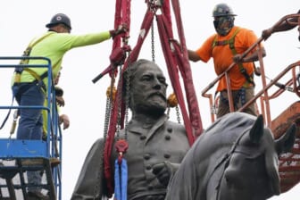 Virginia cuts Confederate Gen. Robert Lee statue into pieces