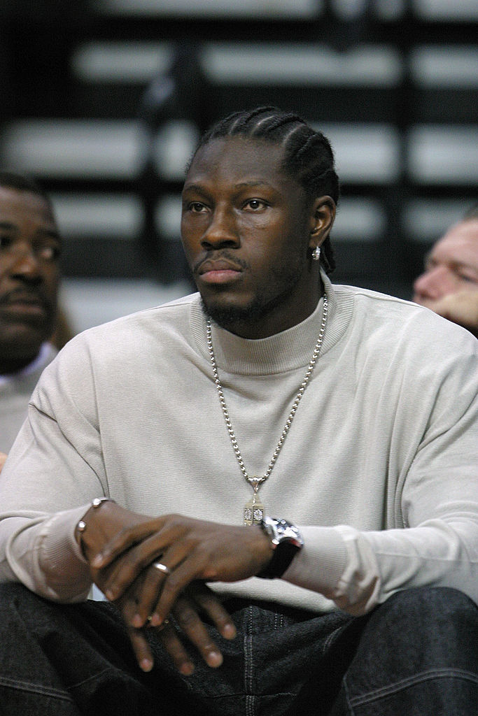 Ben Wallace and Ron Artest reunite at Lakers and Pistons game