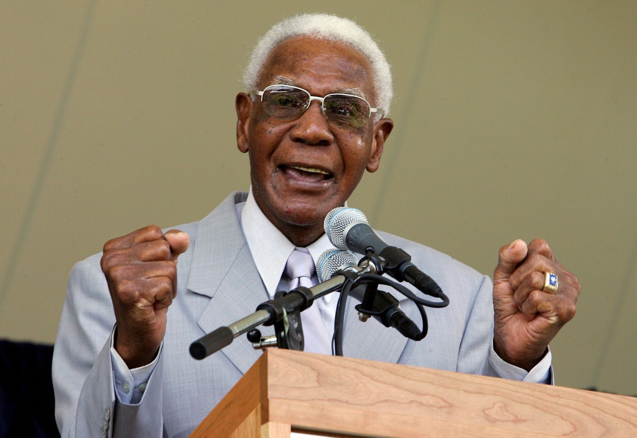 Negro League trailblazers elected to National Baseball Hall of Fame