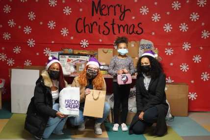 Organization gifts 10,000 comfort bags to foster care and homeless youth this holiday