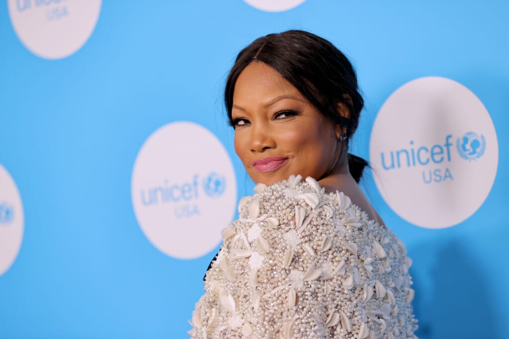 UNICEF celebrates its 75th anniversary in Los Angeles.  Arrivals: