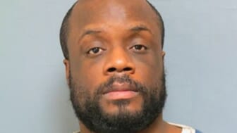 Detroit man accused of lighting pregnant girlfriend on fire