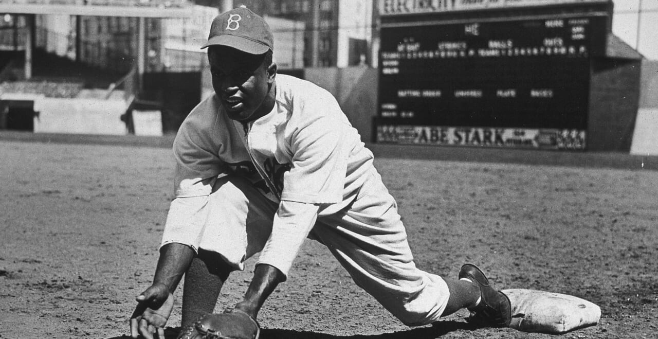 A Marker Honoring Jackie Robinson Was Defaced. M.L.B. Helped