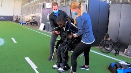 Paralyzed man’s success with robotic exoskeleton contributes to rehab research 