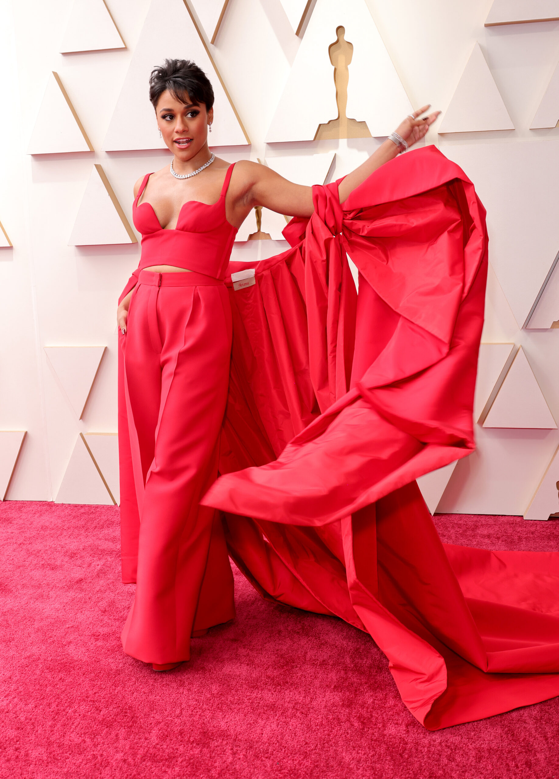 Black On The Red Carpet: Who Wore What At The 2022 Oscars? - Thegrio