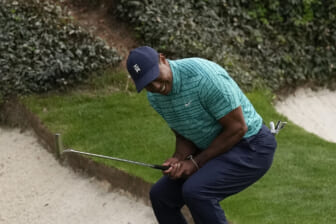 Tiger Woods makes the weekend cut at the Masters