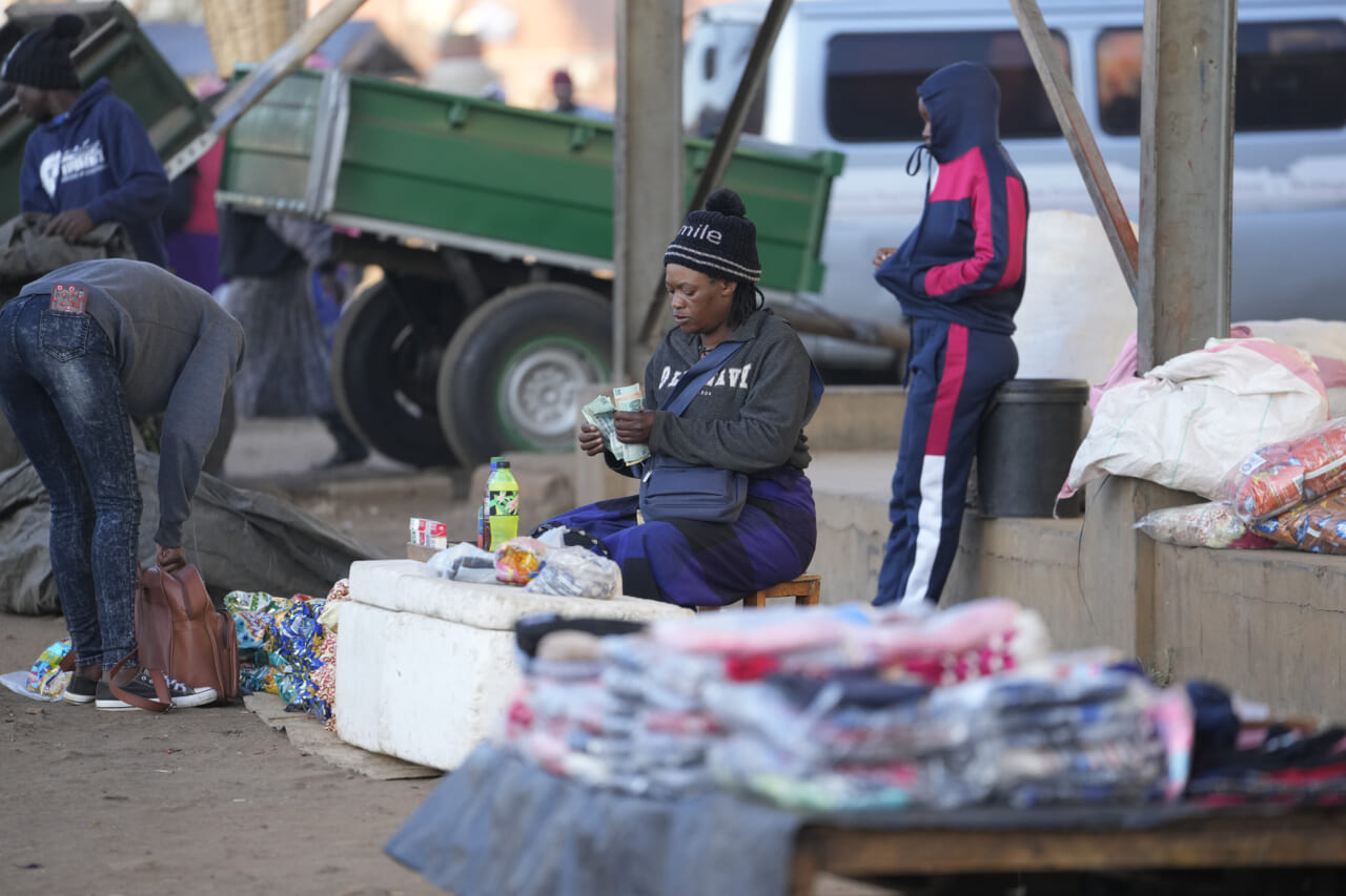 Court rules South Africa must reconsider ending work, residency permits for 200,000 Zimbabwe nationals