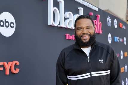 Anthony Anderson encourages Black people to open up about mental health issues