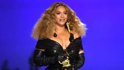 Beyoncé honors LGBTQ+ trailblazers on ‘Renaissance’ album, thanks fans for avoiding leaks