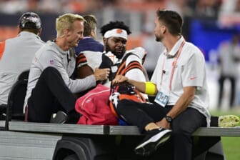 Browns’ Odom, USFL star, suffers season-ending knee injury