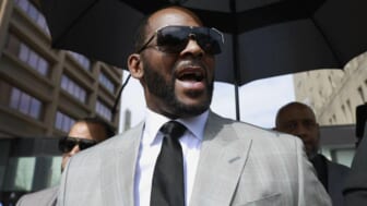 R Kelly accuser to give key testimony on trial-fixing charge￼