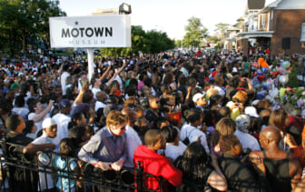 Fans Hold Candlelight Vigil For Michael Jackson At Home Of Motown