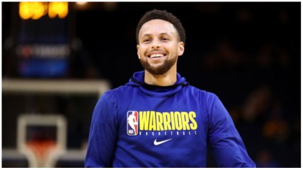 Steph Curry graduates from college in N.C. in a one-man ceremony