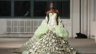 #OnTrend: Fe Noel’s NYFW statement, Michael Strahan’s bet on skincare, and more