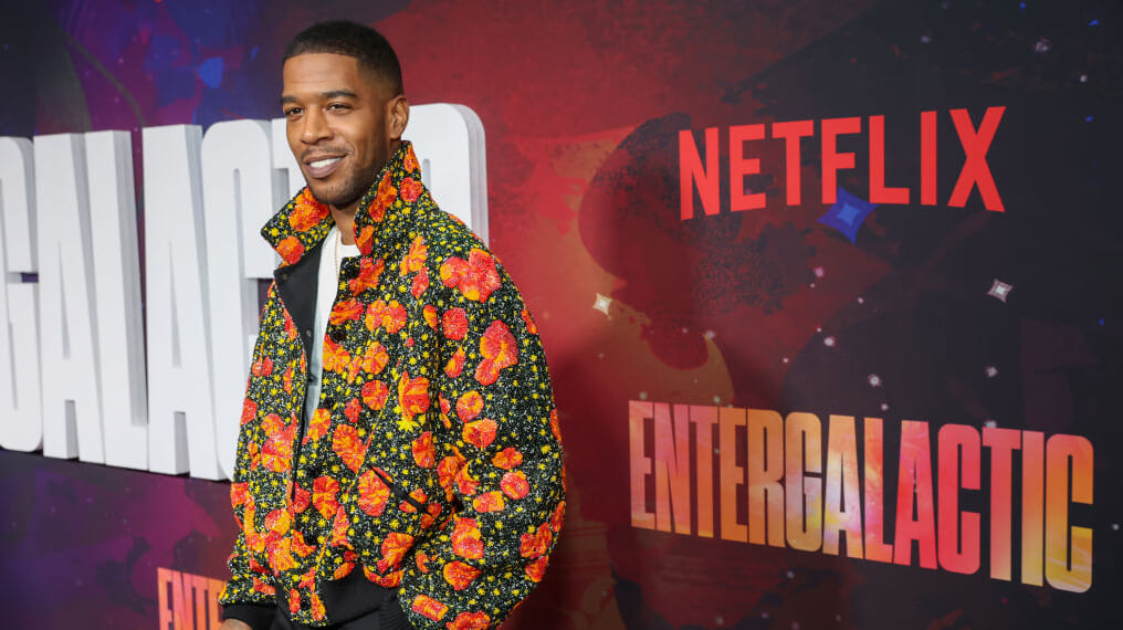 Kid Cudi reflects on working with Virgil Abloh on Entergalactic - REVOLT