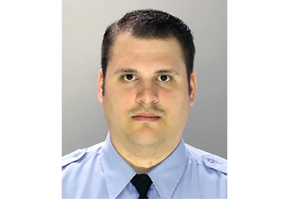 Blue hair police officer in Philadelphia - wide 8