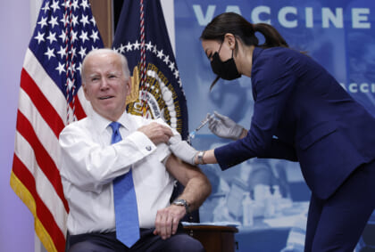 White House urges Americans to get updated COVID-19 vaccine booster shot amid fears of winter holiday spike