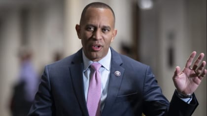 Hakeem Jeffries elected to lead House Dems’ next generation