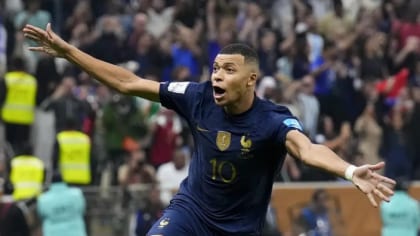 Mbappé electrifies in World Cup epic, ends up on losing side